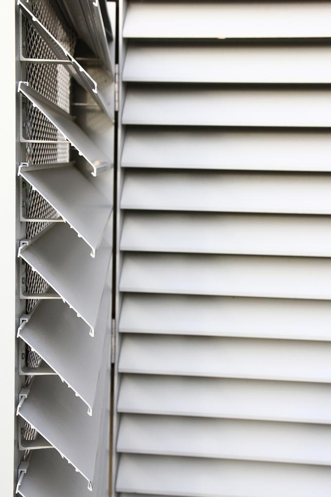 Lightweight Architectural Aluminum Louvers Custom Vertical Louvered