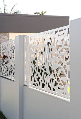 Vertical Swing Aluminium Profile Gates Exterior Anti Corrosion