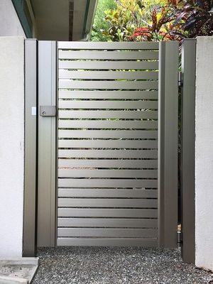 Courtyard Custom Aluminium Profile Gate Security Weather Resistant