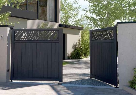 Home Yard Aluminium Profile Gate Door 1.2mm Thickness Long Lasting