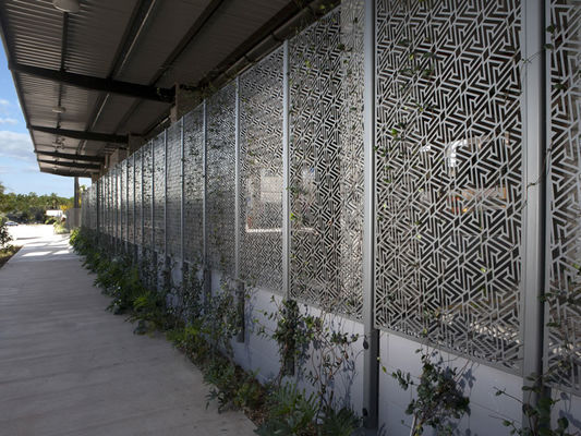 Powder Coated Aluminum Privacy Fence Decorative Waterproof 6ft Height