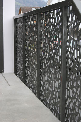 OEM Black Aluminum Slat Fence Panels Fireproof Expandable Foil Wrought Iron